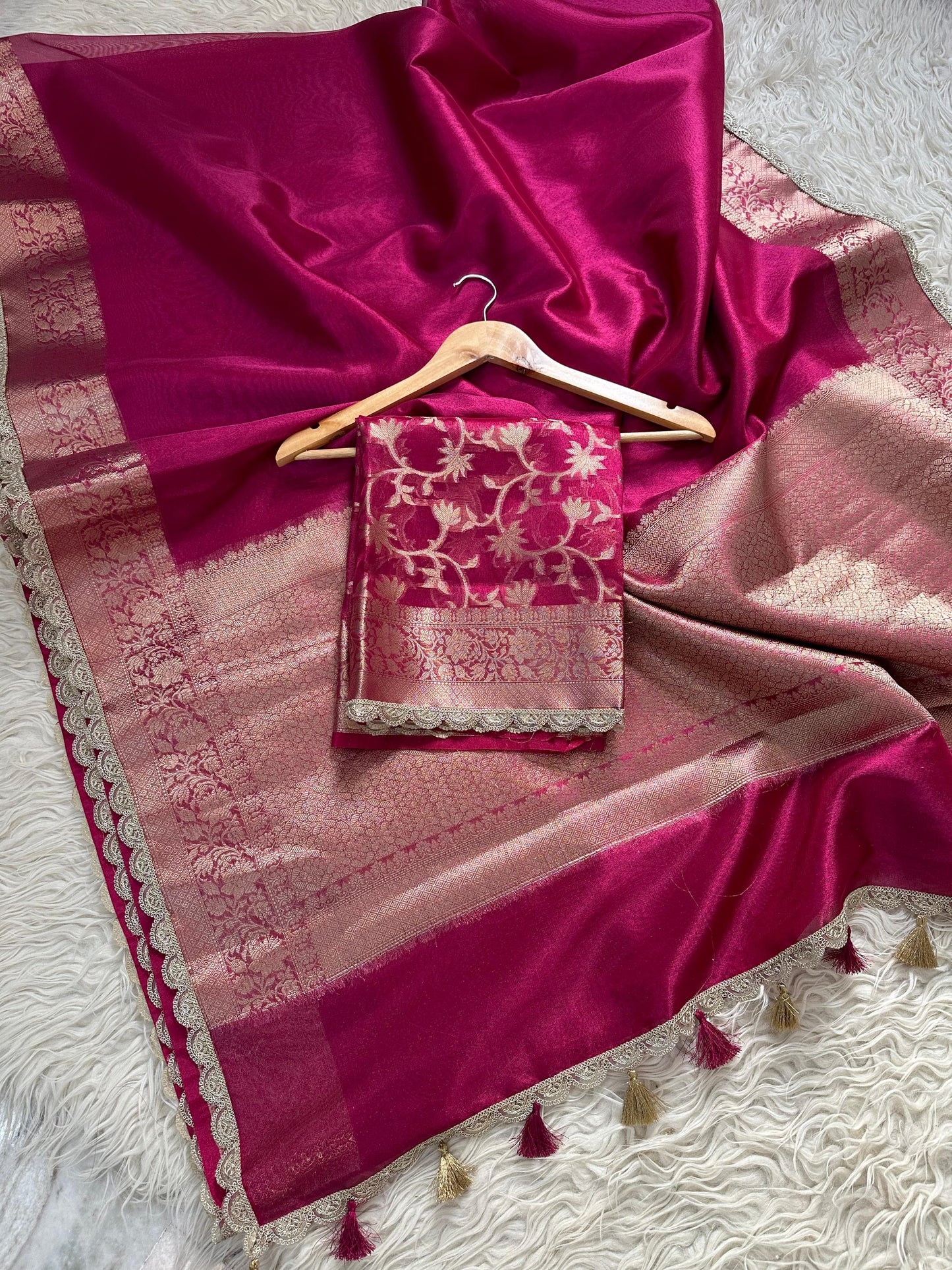 Tarang Pink Tissue Saree