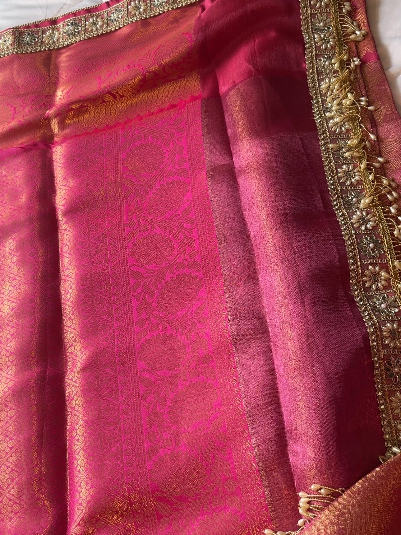 Mandira