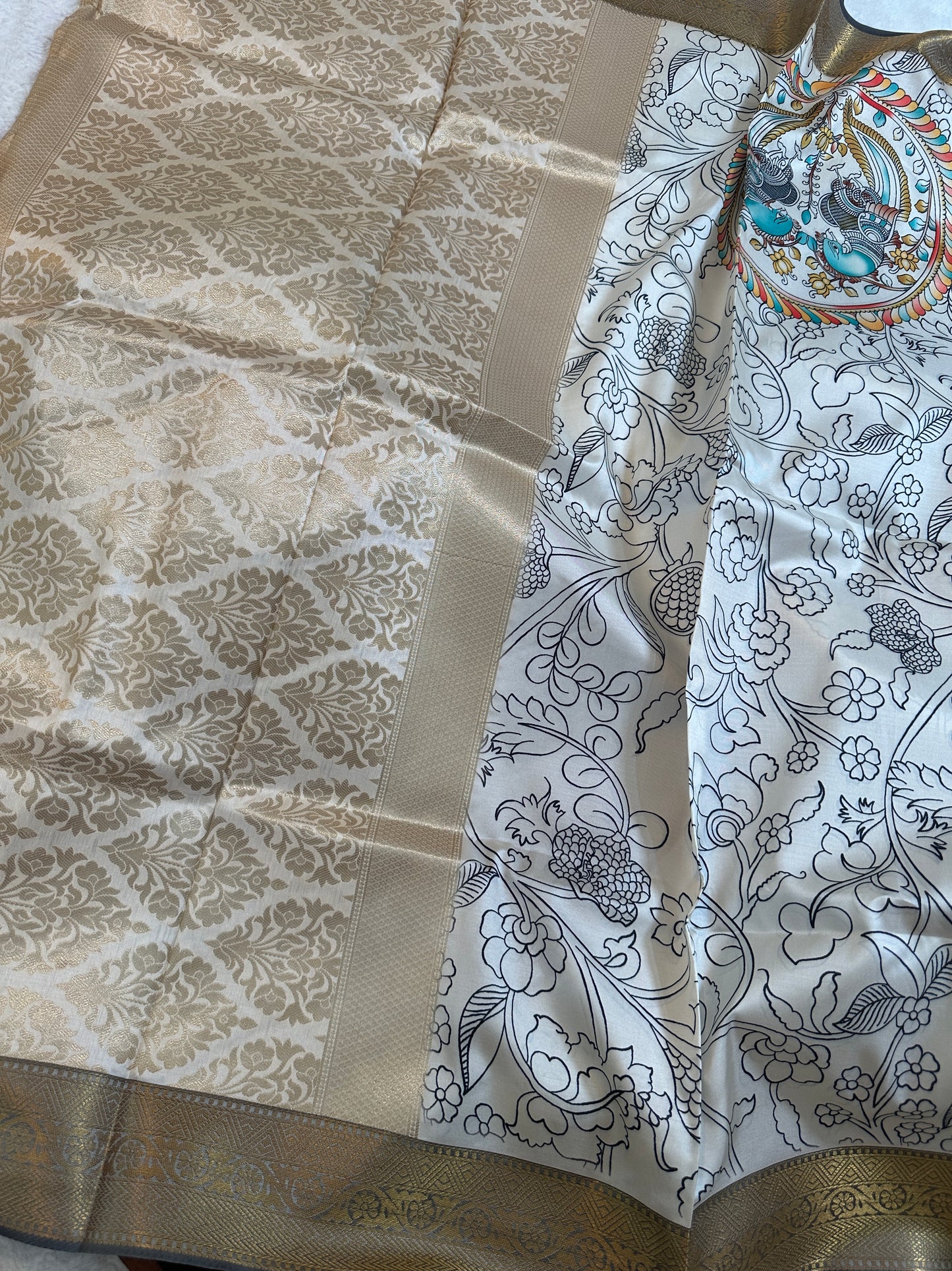 Outline Kalamkari Saree