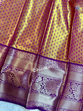 Load image into Gallery viewer, Swarna Kanjivaram Silk Saree
