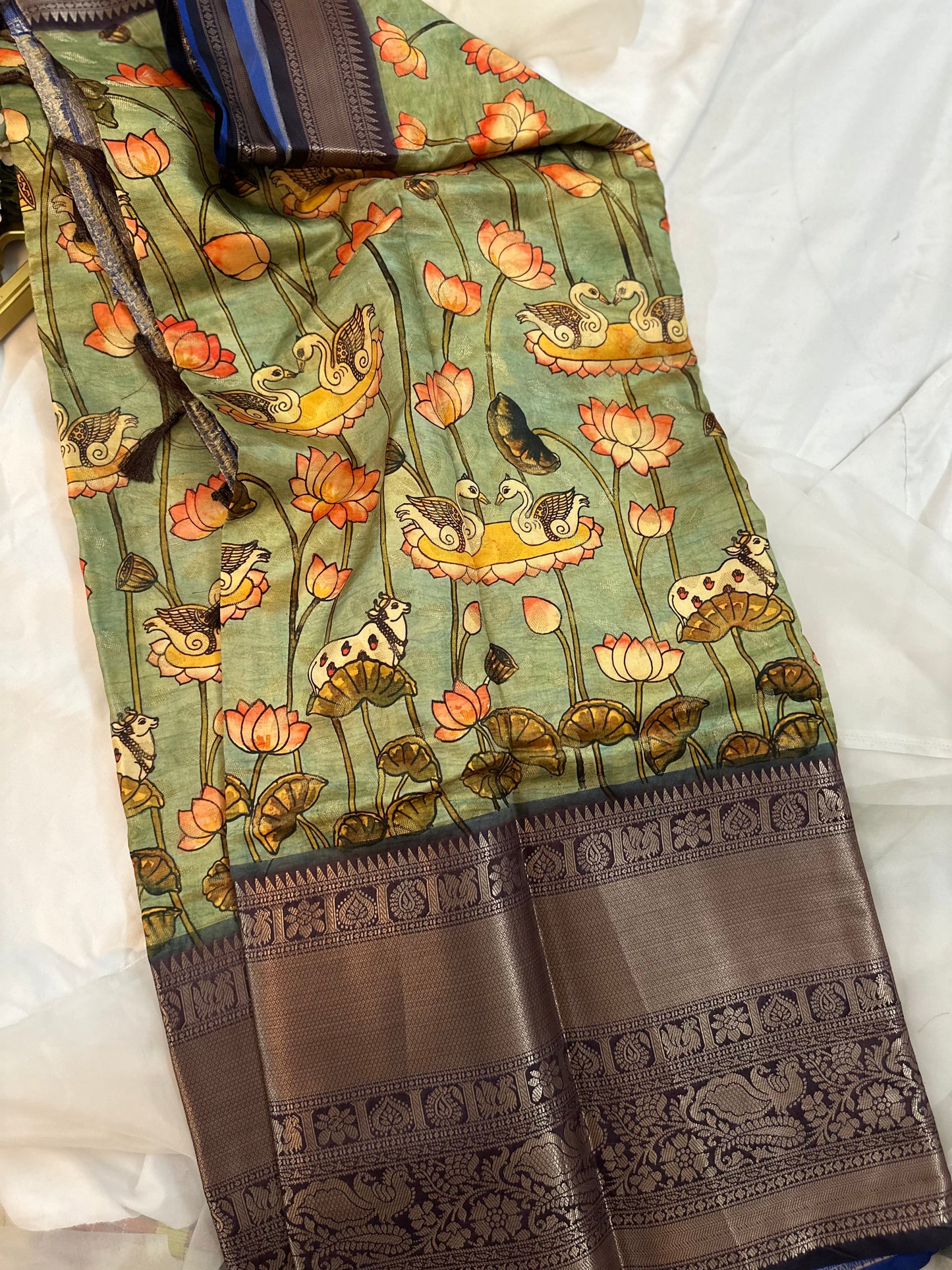 Kanchi pichwai saree